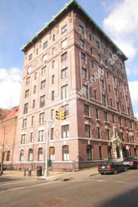 This is  where I grew up. 200 Hicks Street, Brooklyn Heights, NYC  This was my home town.  We lived on the entire top floor.