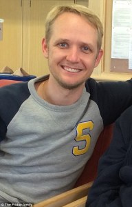 26F77F2B00000578-3010610-Australian_victims_Mother_and_son_Carol_and_Greig_Friday_from_Vi-a-24_1427318140888