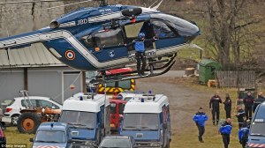 26FC3C9400000578-3010610-Operation_Rescue_workers_and_gendarmerie_arrive_on_helicopter_as-a-26_1427318141592