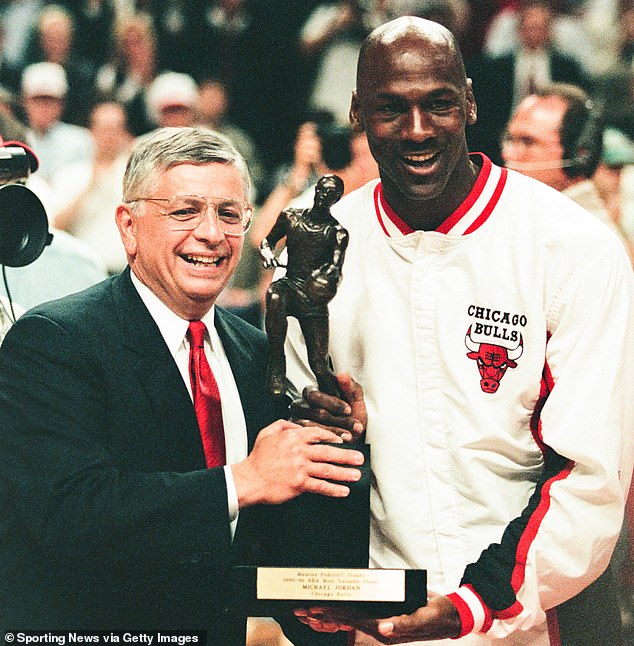 22190412-7788027-Stern_served_exactly_30_years_from_1984_2014_as_the_NBA_s_longes-m-82_1576218227252